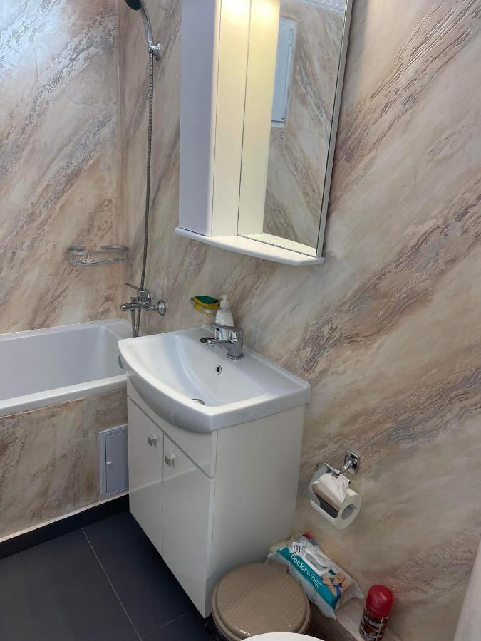 Eric Apartment Buzău Dış mekan fotoğraf